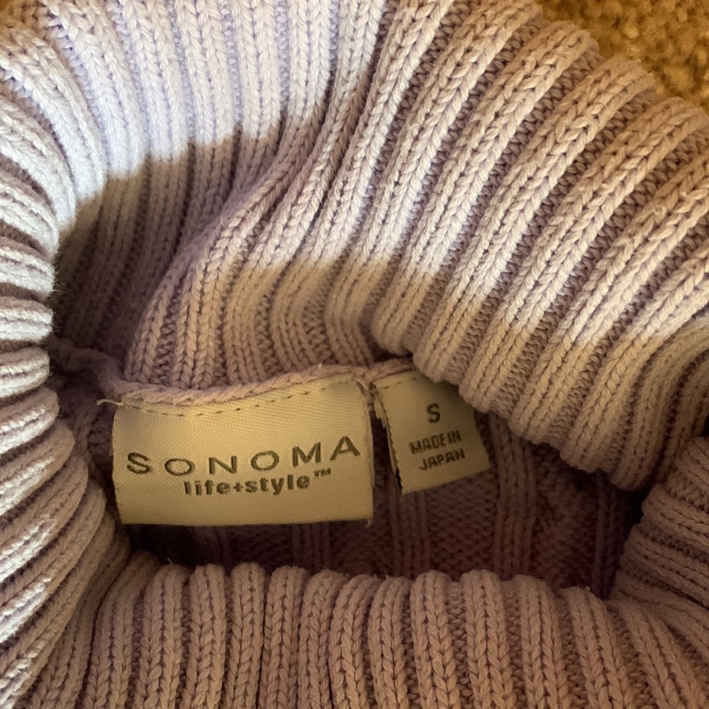 Sweater - Picture 3 of 3